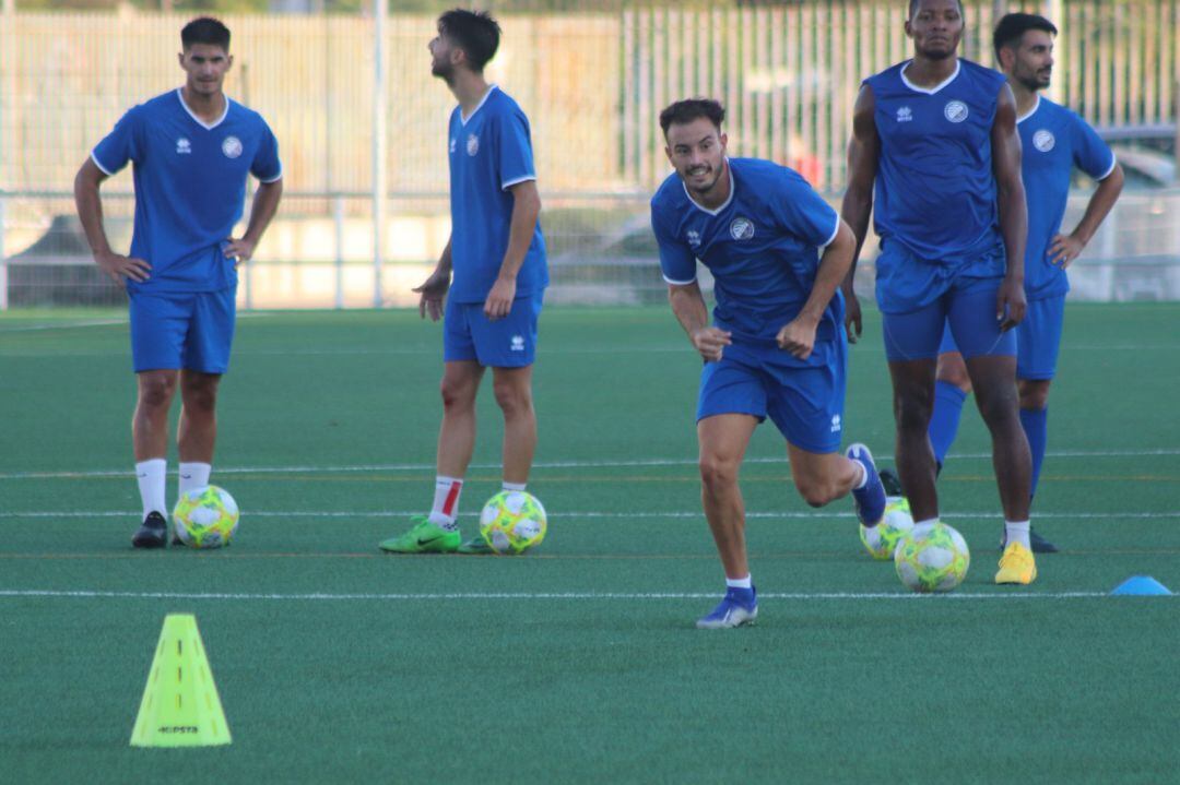 Jacobo durante un entrenamiento del Xerez DFC