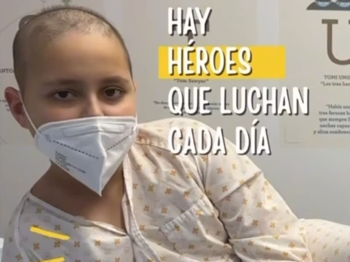 Toreno se vuelca con 'Superadri', el niño que necesita ayuda para superar la leucemia