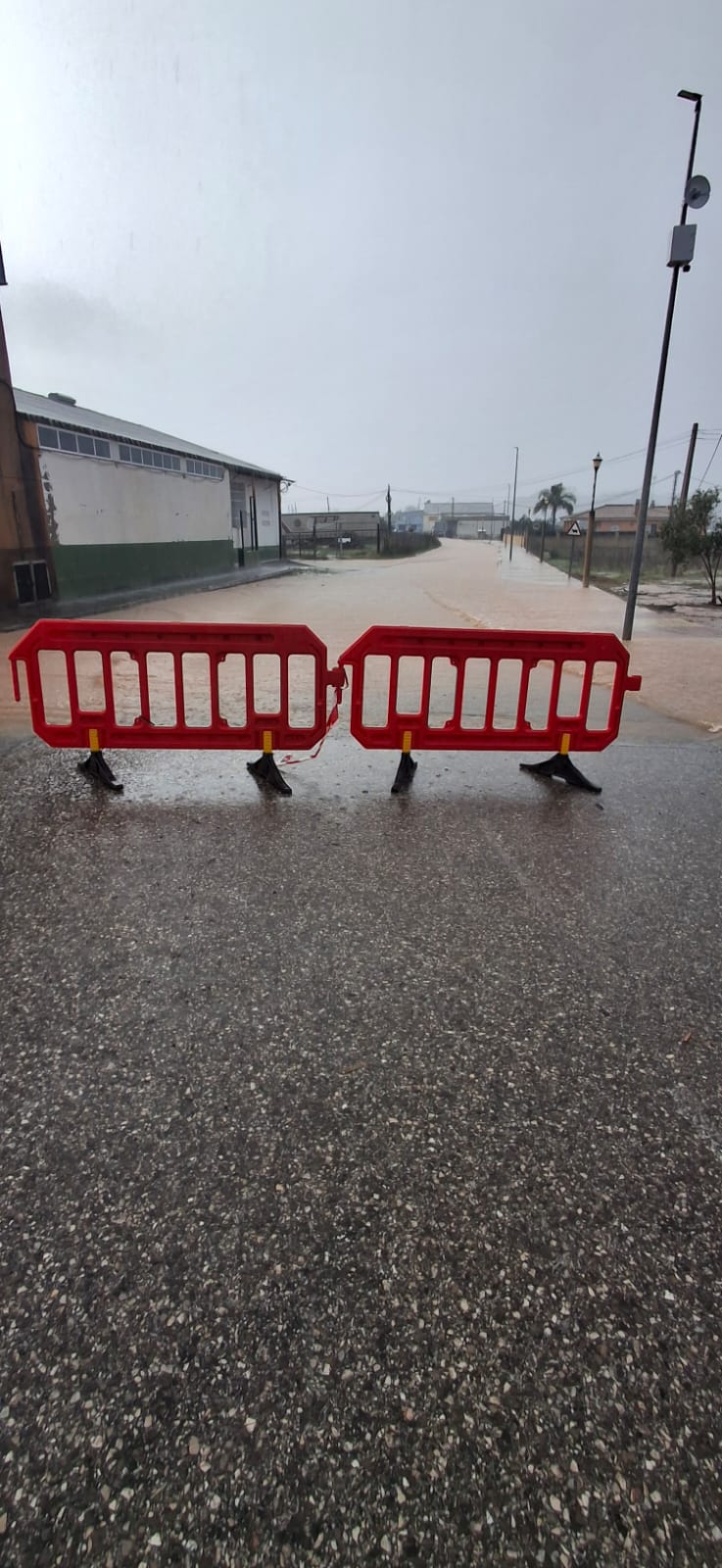 Corte de carretera en Barxeta. Fuente: Ajuntament de Barxeta