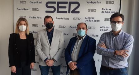 Tres de los empresarios participantes este lunes en SER Ciudad Real, en el espacio &quot;SER empresarios&quot; con Diego Palomares