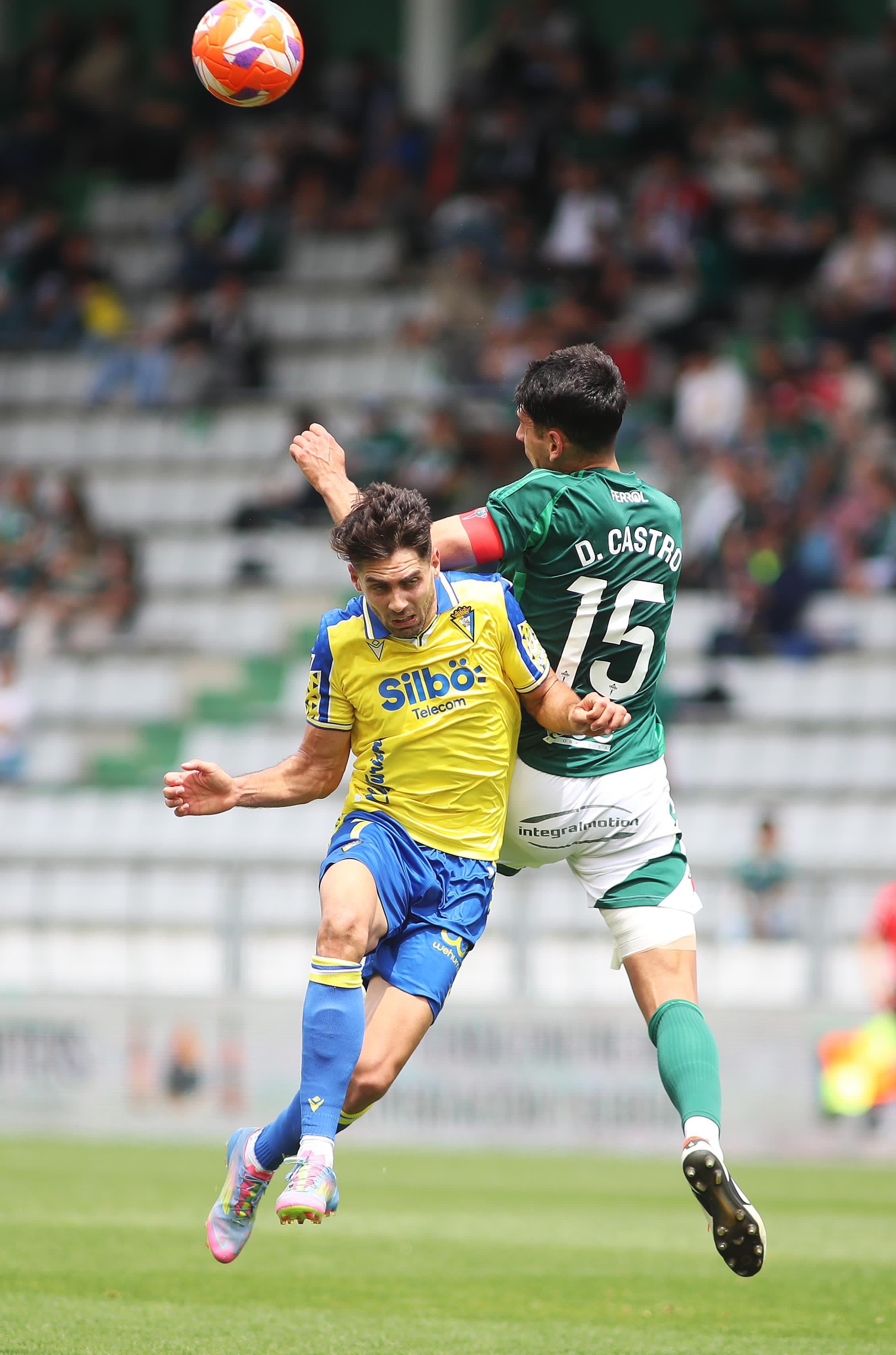 Imagen del Racing-Cádiz en A Malata (foto: Mariño / Cadena SER)