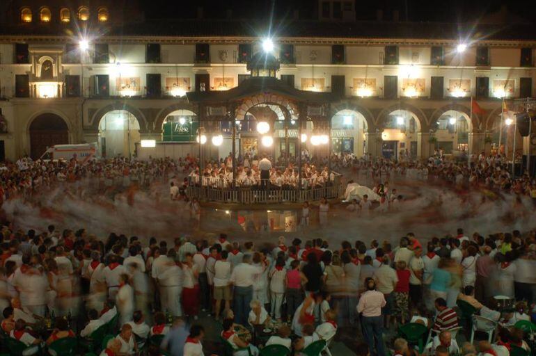 La Revoltosa, uno de los momentos más populares de las fiestas de Santa Ana