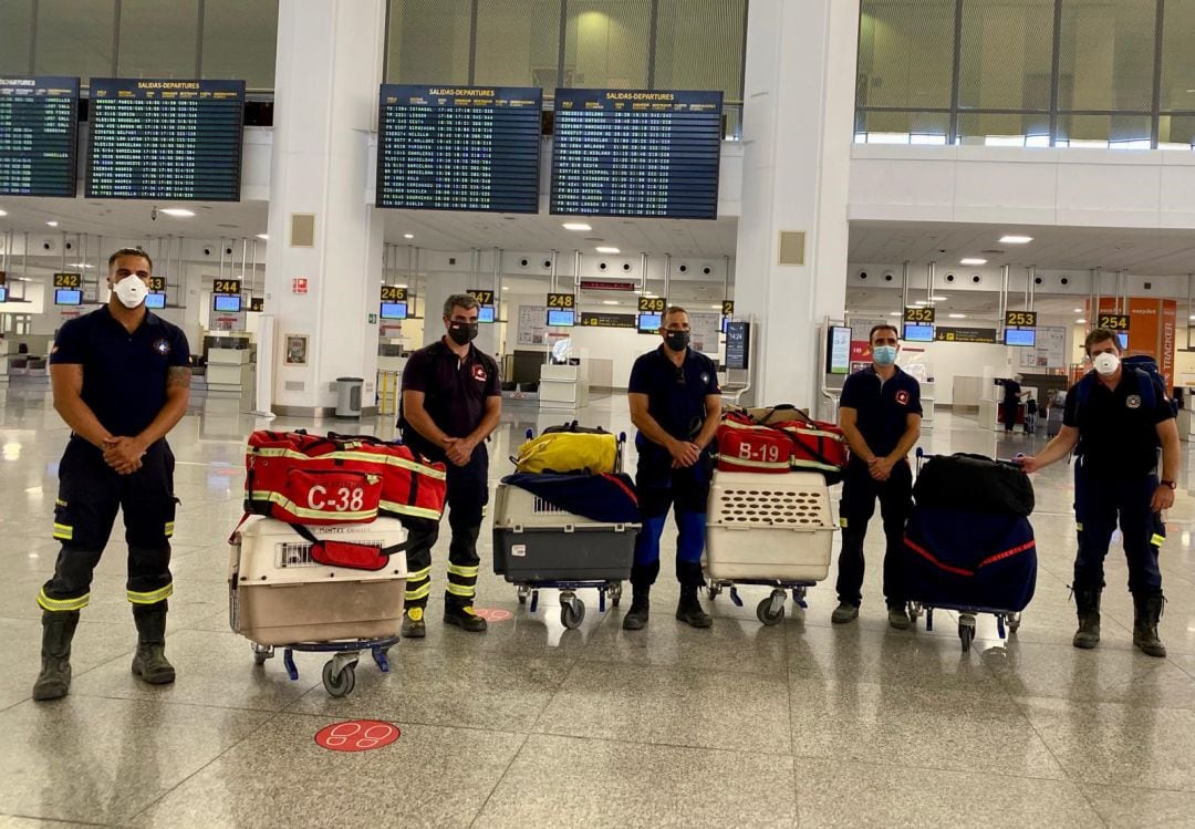 El equipo de bomberos que ha viajado a Beirut desde Málaga