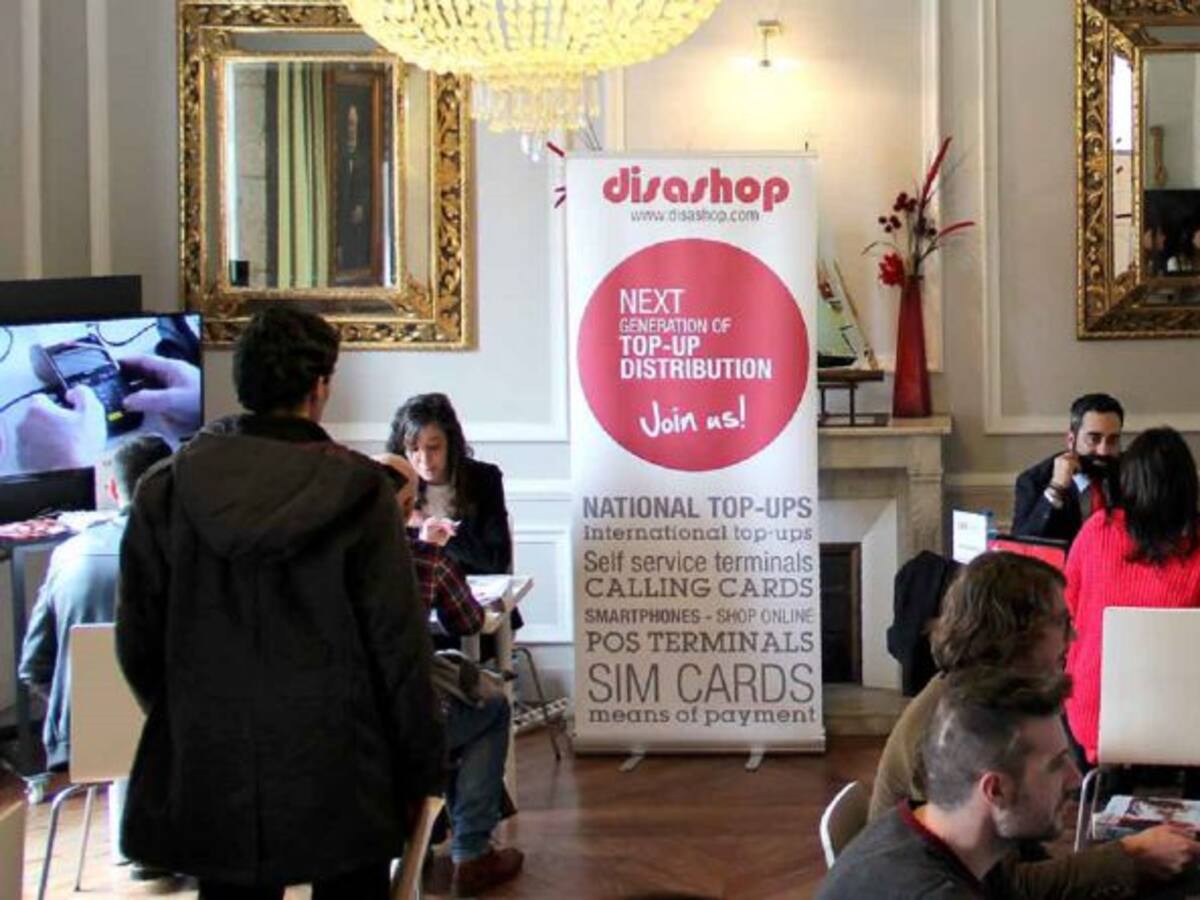 Más de 60 empresas participan en la feria de IFFE Bussines School