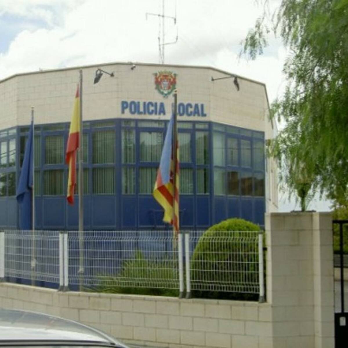 Detienen a un hombre por un presunto delito de abuso a una menor en Petrer