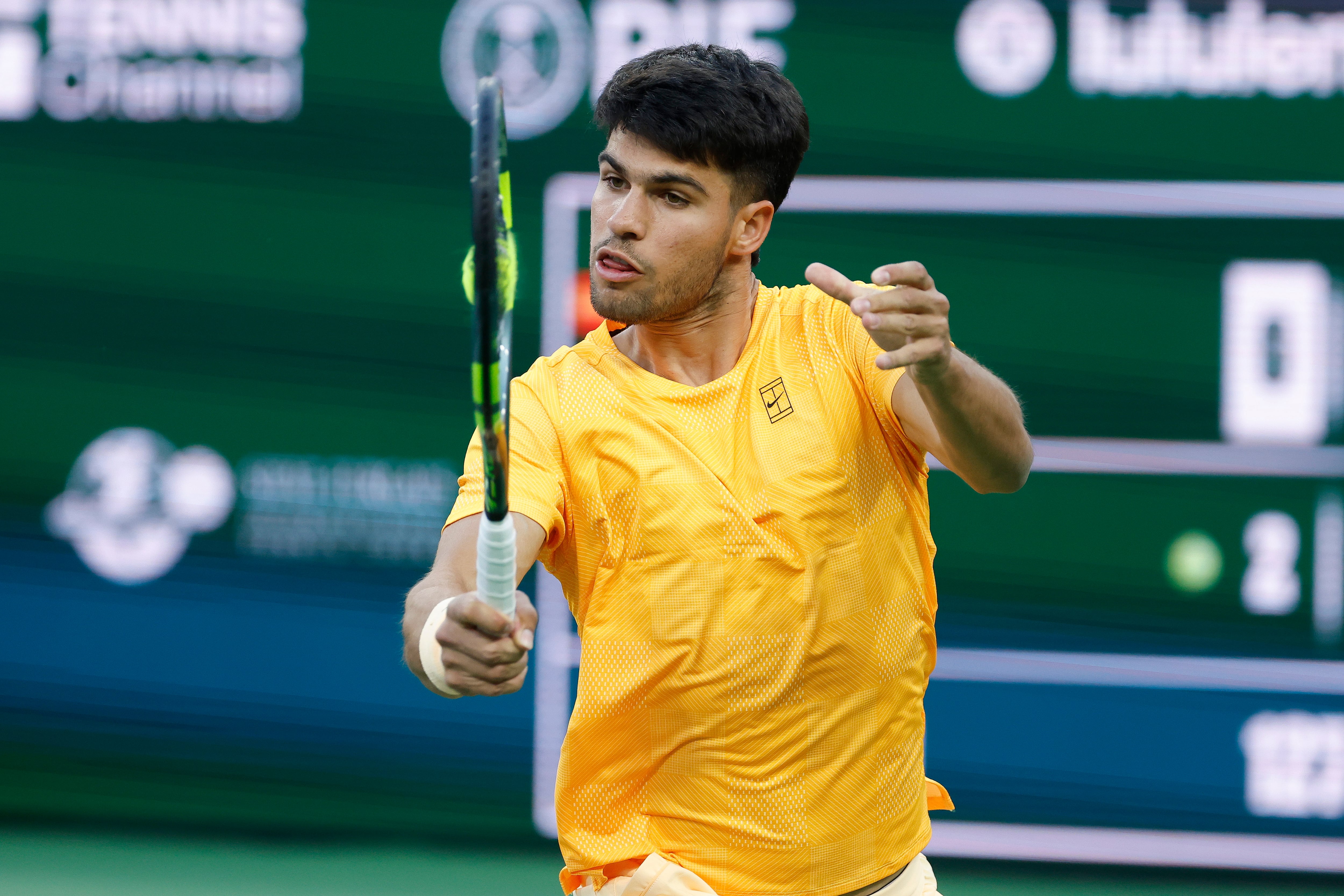 Carlos Alcaraz, durante su partido en Indian Wells ante Grigor Dimitrov