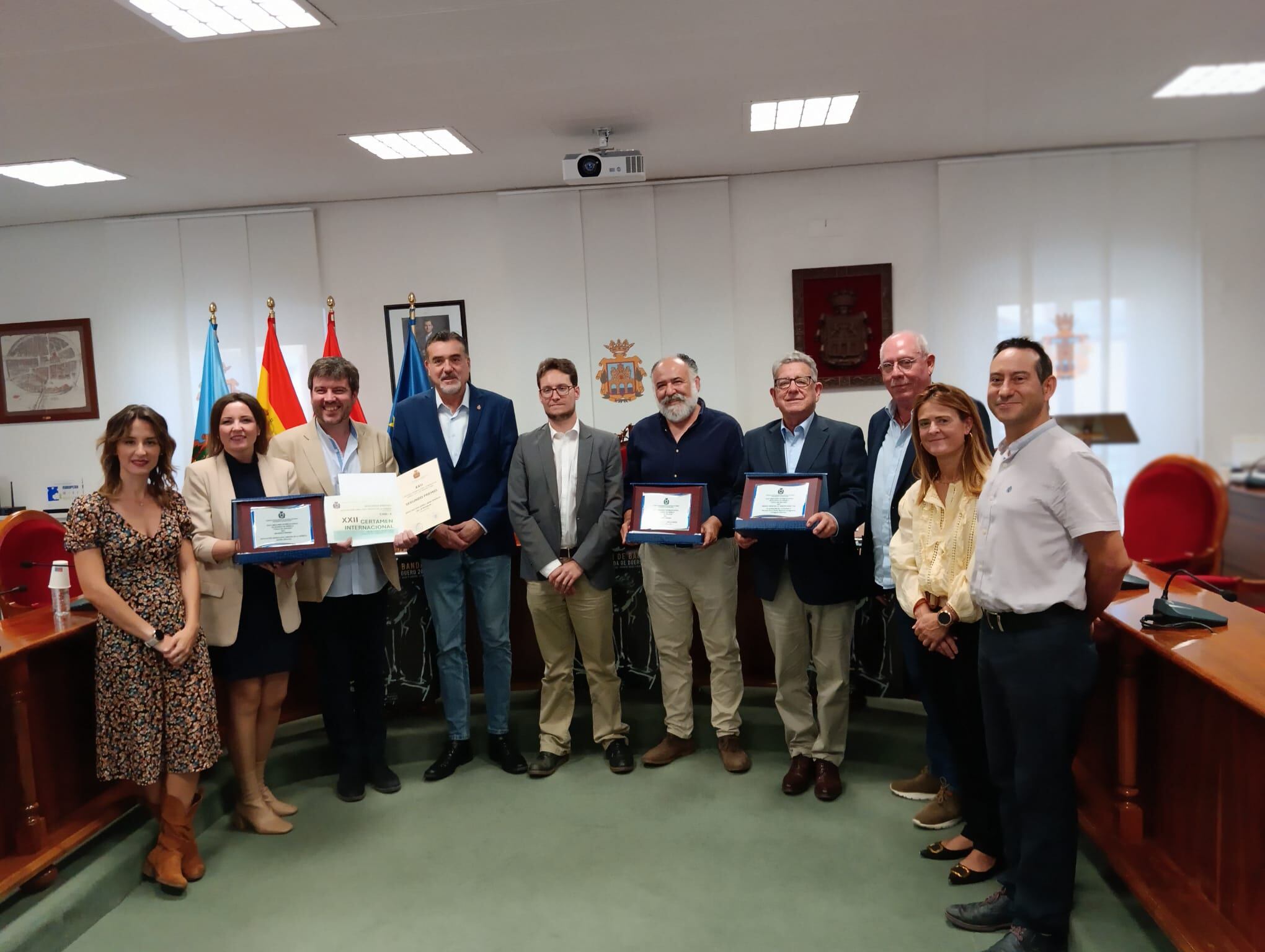 Foto final del acto de la entrega de los premios