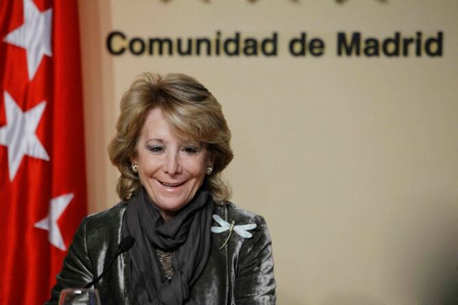 La presidenta madrileña en rueda de prensa