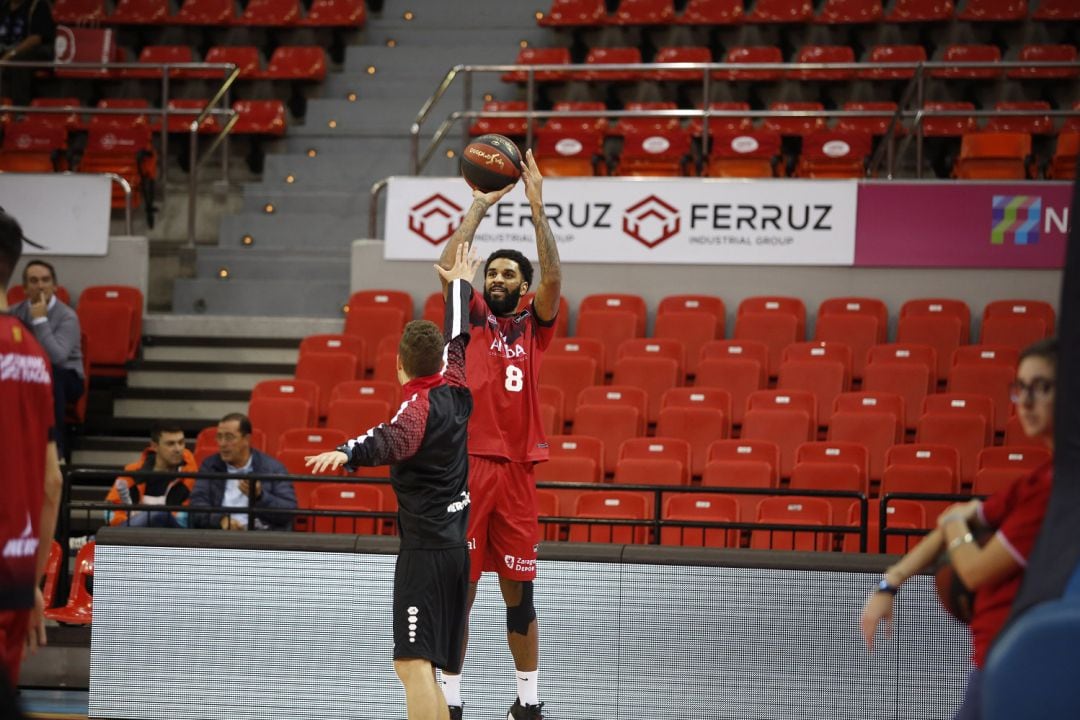 Casademont logró ante el Barcelona la tercera victoria consecutiva en casa