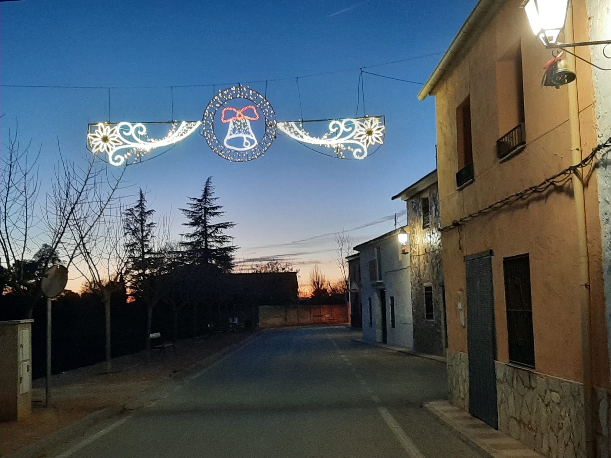 Más motivos navideños de decoración en El Salse