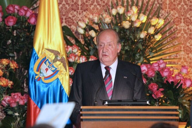 El rey Juan Carlos durante su discurso en la cena que el presidente de la República de Colombia.