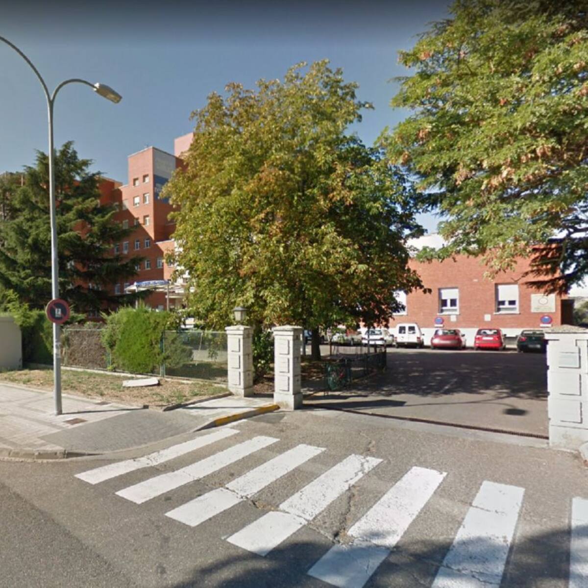 Las obras de la rotonda del hospital se iniciarán en verano para no coincidir con las del Puente de Hierro