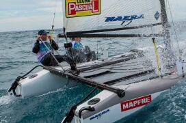 El guipuzcoano y la canaria en plena faena