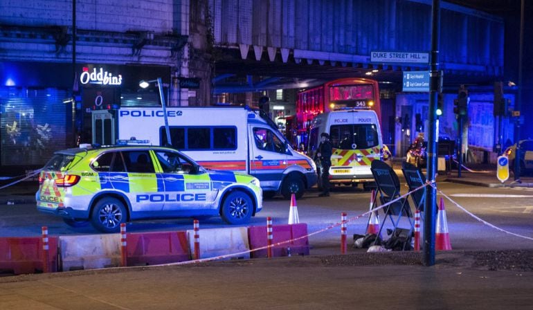 La policía de Londres, en London Bridge.