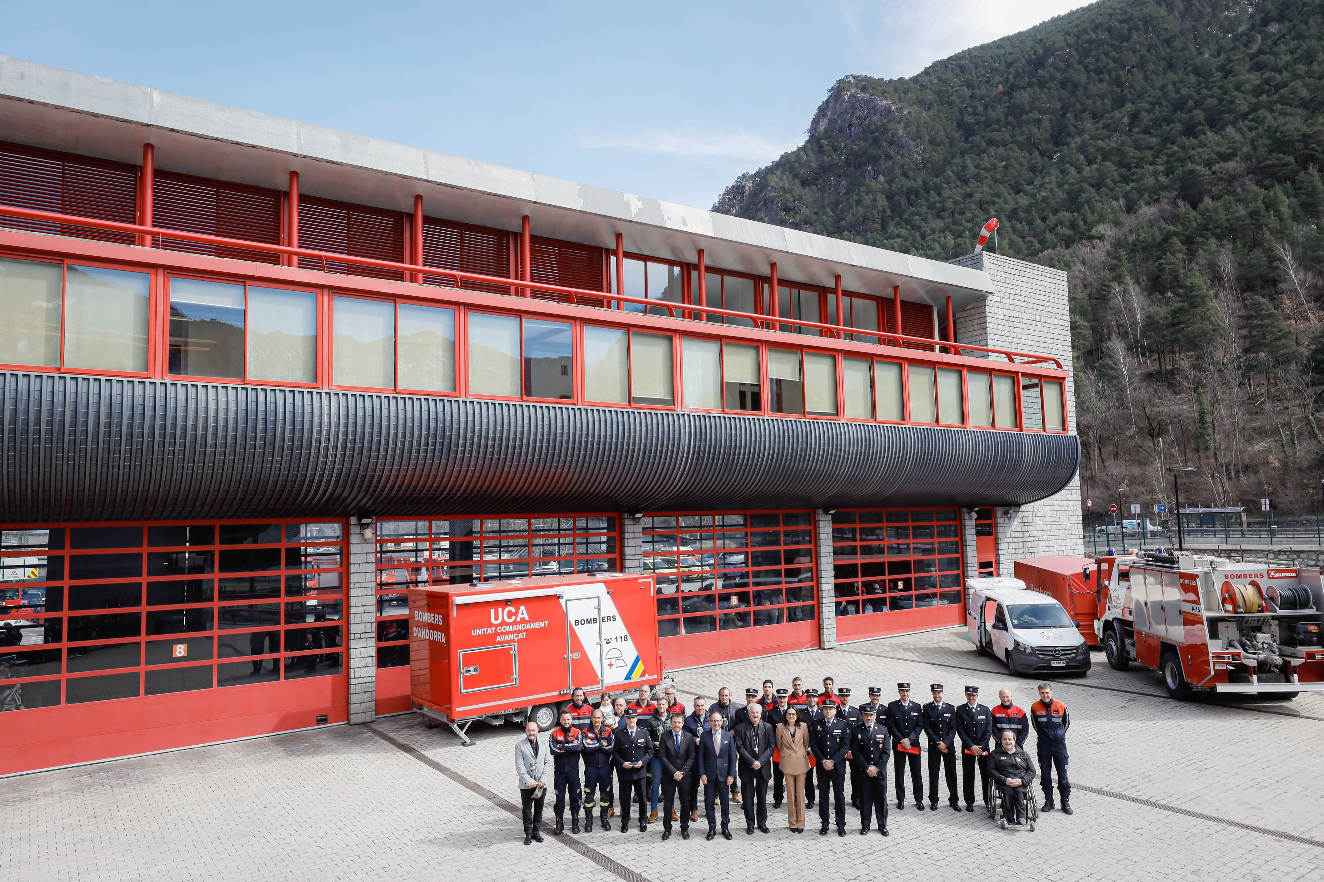 Celebració de la festivitat de Sant Joan de Déu, Patró del Departament de Prevenció i Extinció d'Incendis i Salvaments.