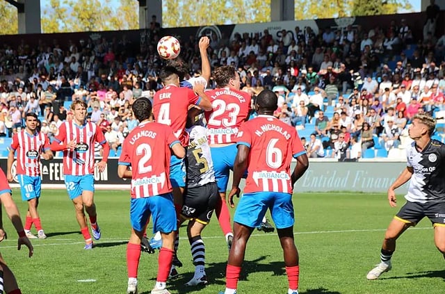 Imagen del partido disputado por Unionistas y Lugo el domingo.