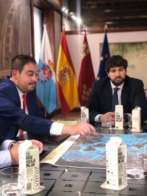 Reunión entre López Miras y Mario Pérez Cervera