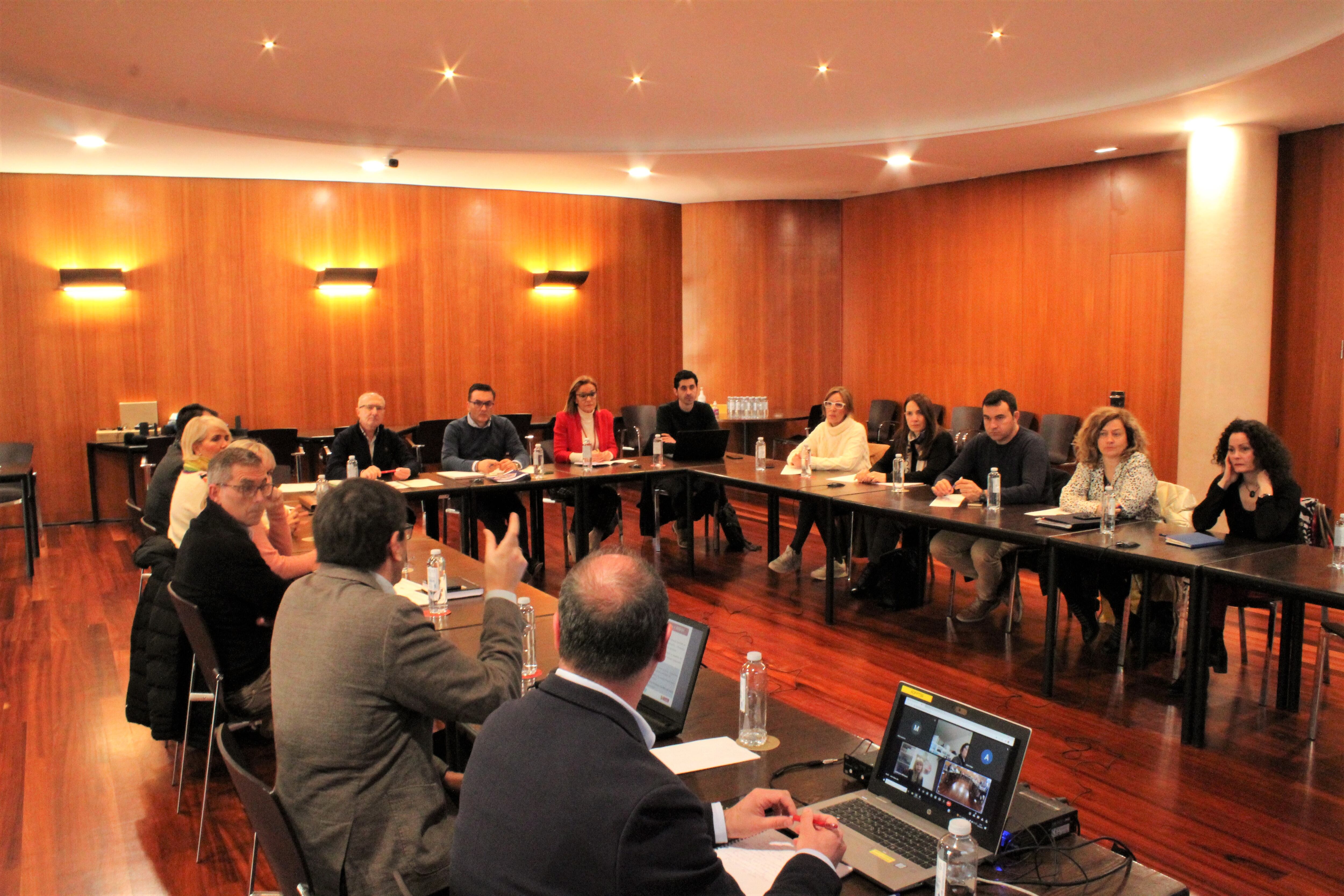 Reunión Hub turístico provincia de Huesca.