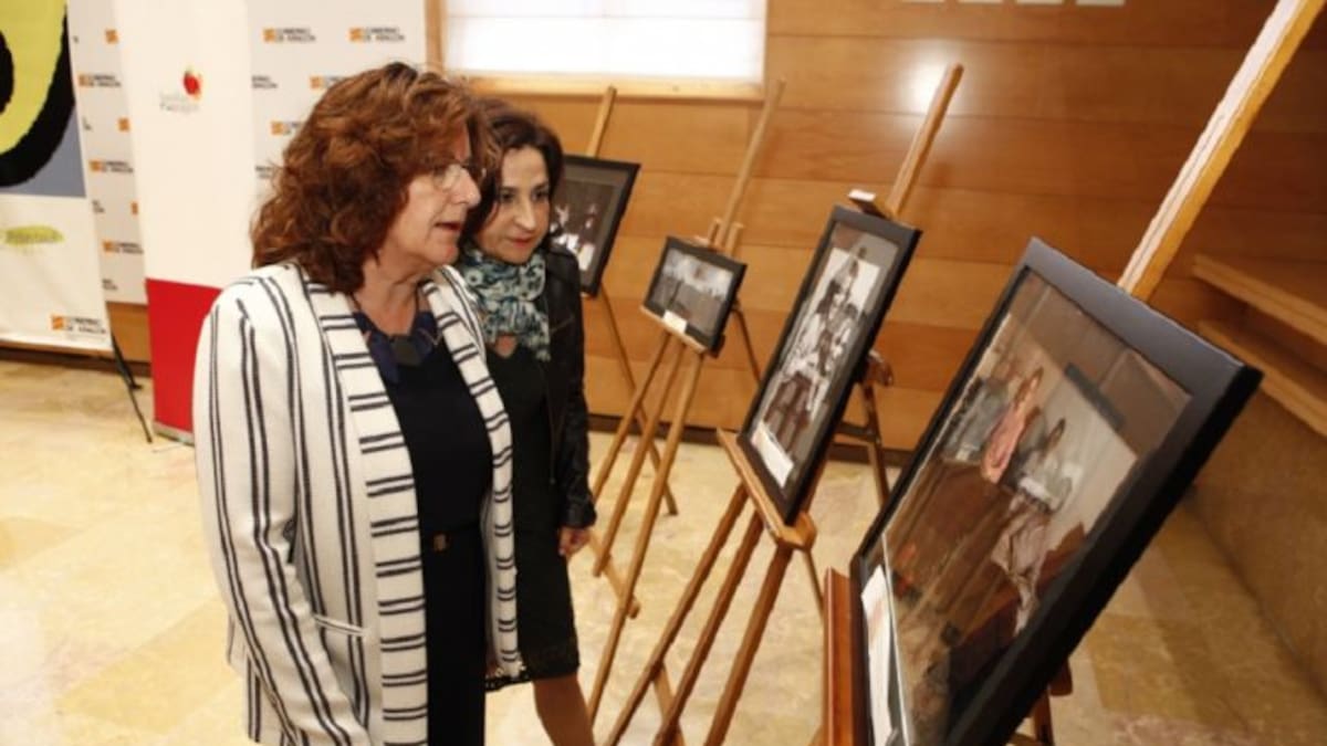 Broto garantiza la atención jurídica a la mujer pero no dice cómo