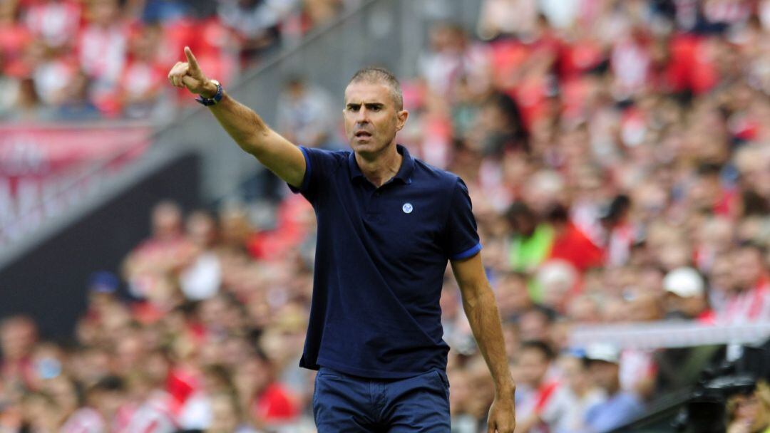 Garitano no descarta posibles refuerzos