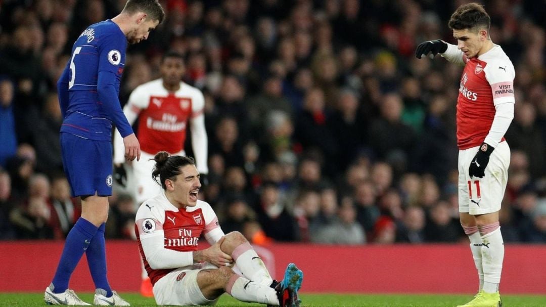 Bellerín se pierde lo que resta de temporada por una lesión en el ligamento cruzado de su rodilla 
 