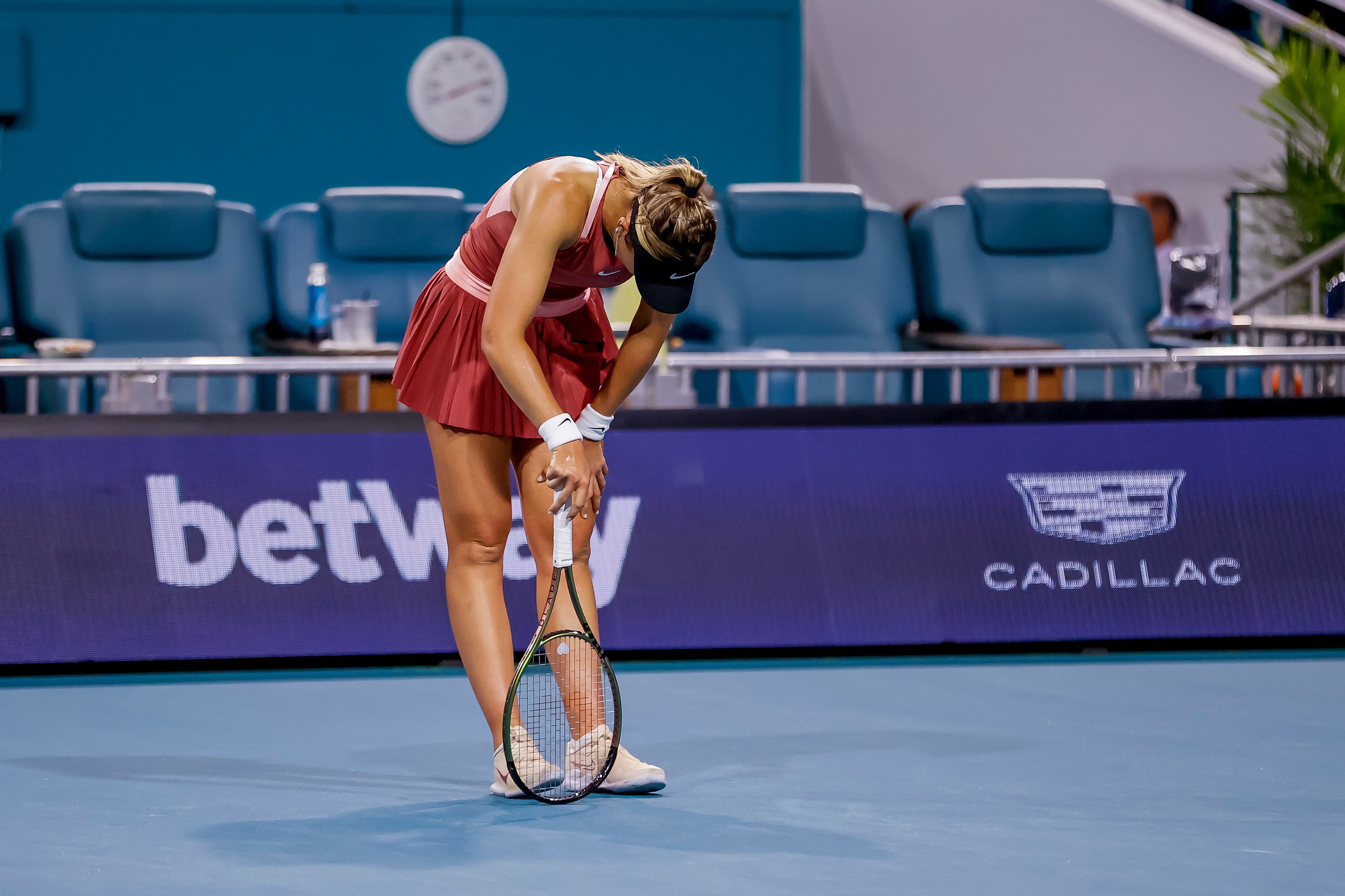 Paula Badosa, durante el partido contra Linda Fruhvirtova en el Miami Open