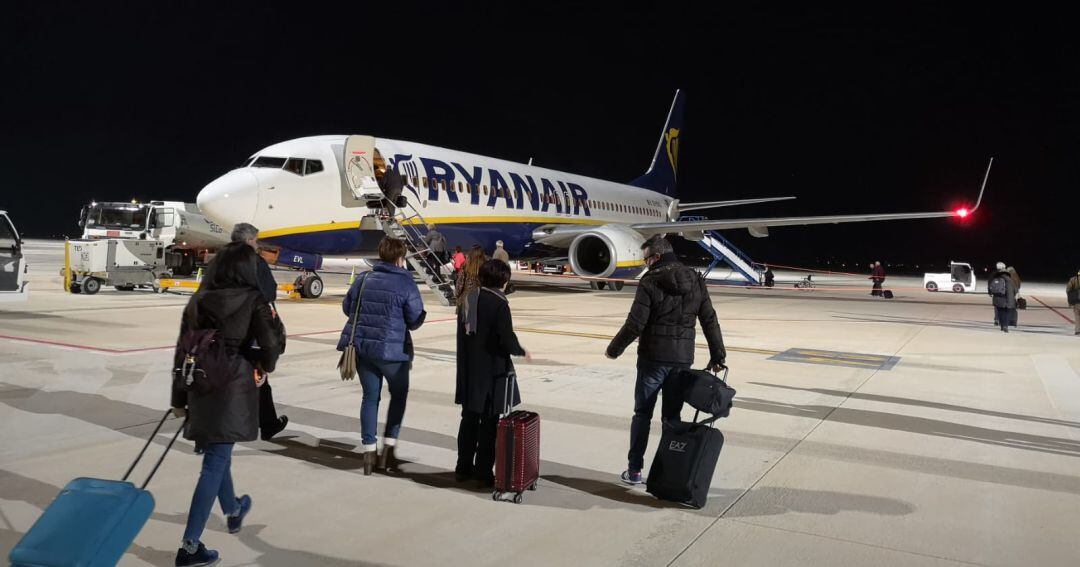 El Aeropuerto de la Región de Murcia recibió los vuelos con destino hacia Alicante durante la borrasca &#039;Gloria&#039;