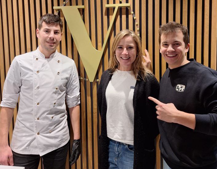 Annemiek Van Vleuten durante su visita a Jaca