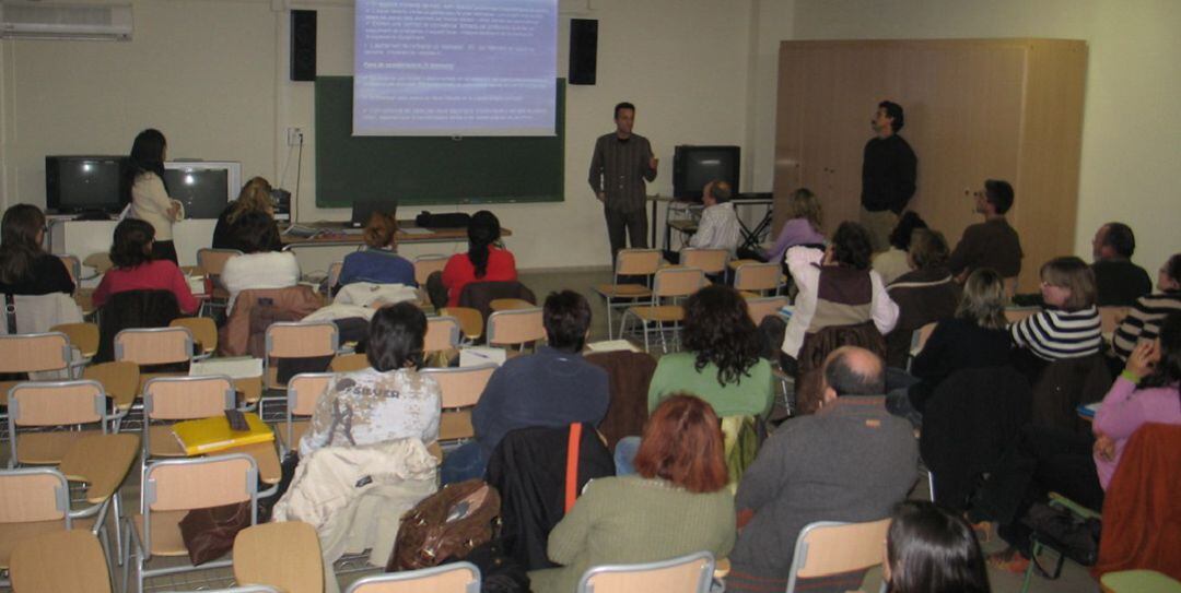 Los padres buscan el horario más ótimo para los estudiantes