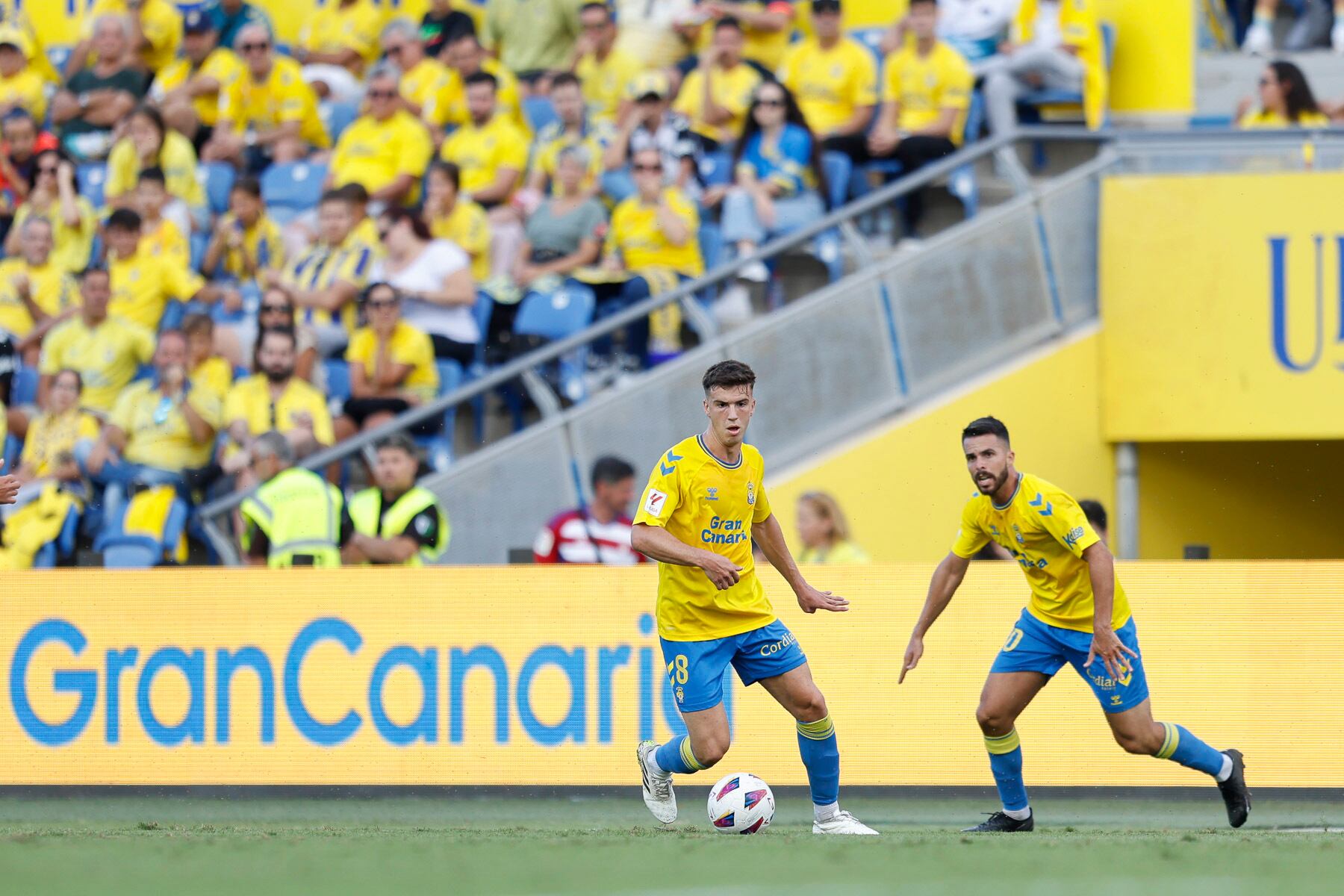 La Unión Deportiva Las Palmas ganó su primer encuentro de la temporada frente al Granada