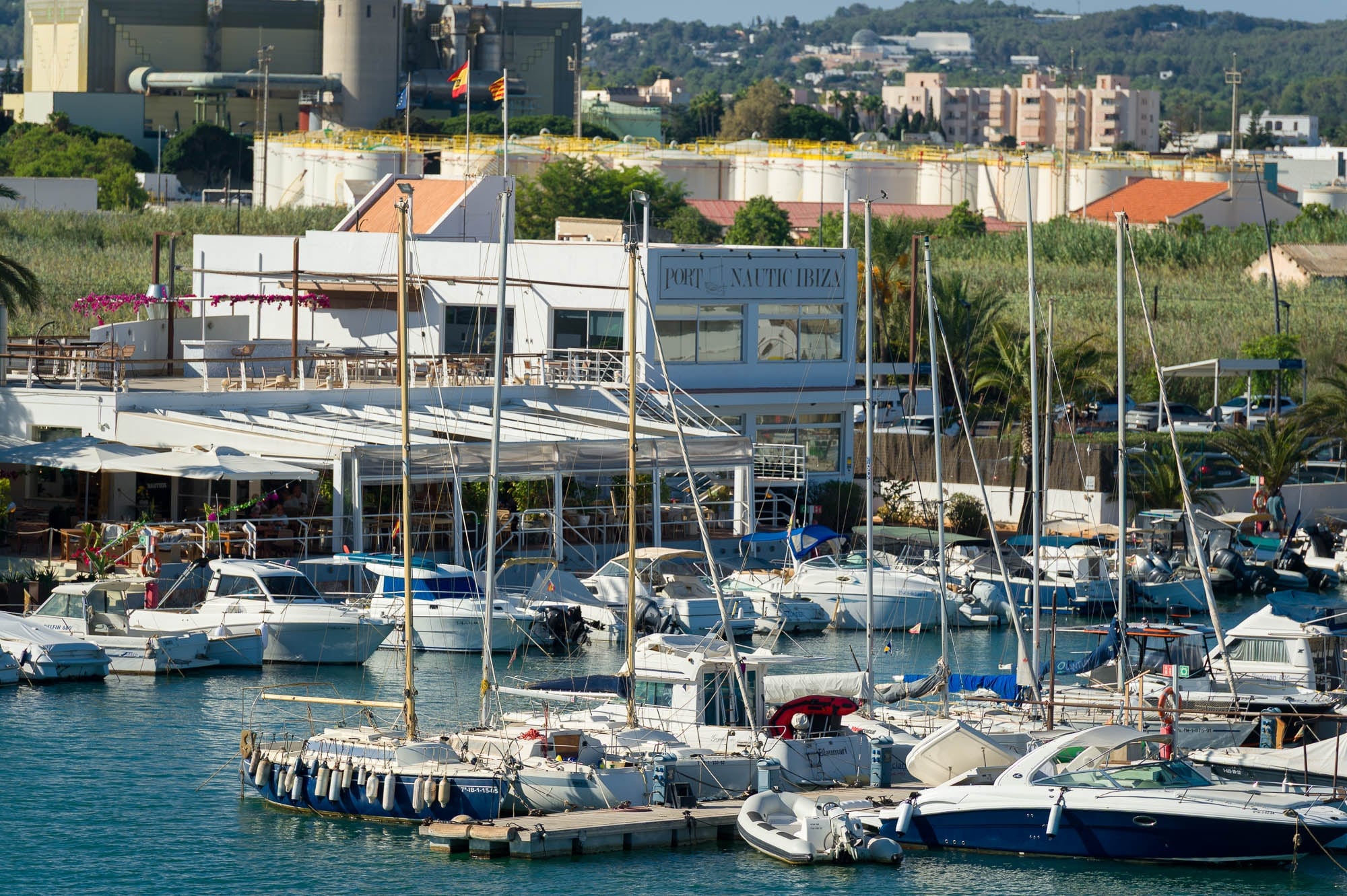 Imagen del puerto de Ibiza