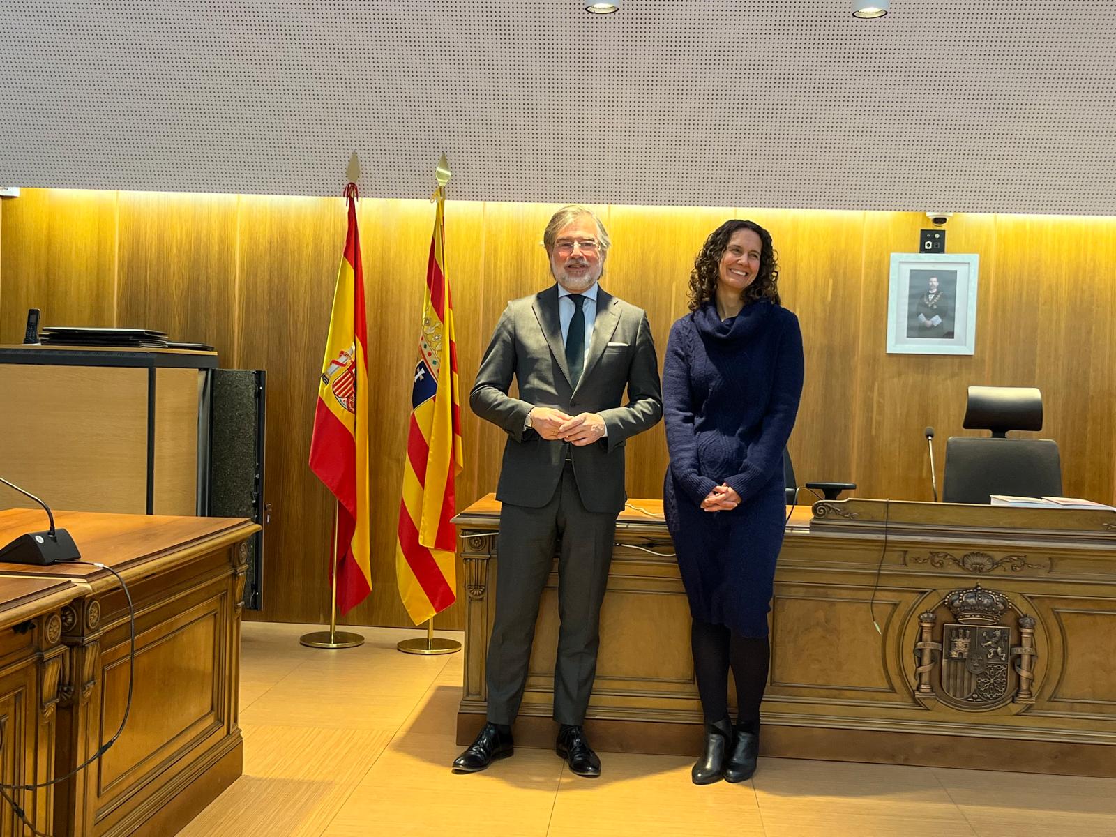 Carbonero y Rodríguez en el Palacio de Justicia de Huesca