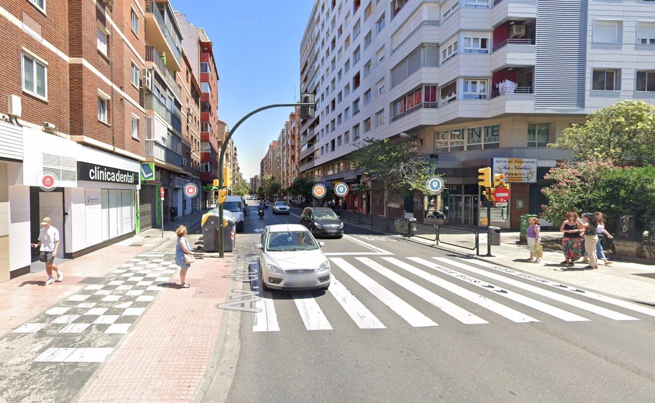 Muere un hombre de 77 años tras ser atropellado por un autobús en la avenida Valencia