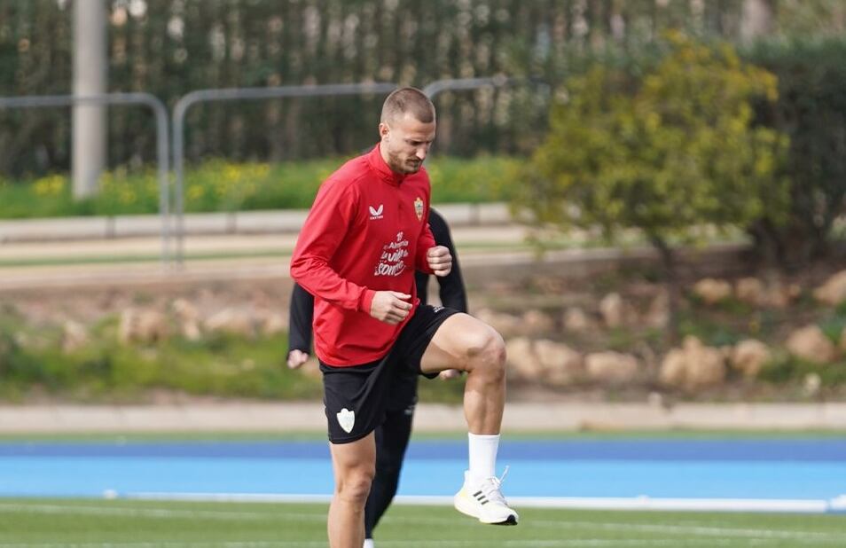 Calentando motores para el partido del viernes ante el Espanyol.