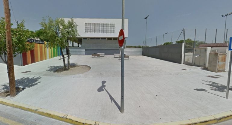 Una imagen del instituto &#039;Eugeni Xammar&#039; de la población barcelonesa de l&#039;Ametlla del Vallès, donde se habría producido este nuevo caso de abuso a menores