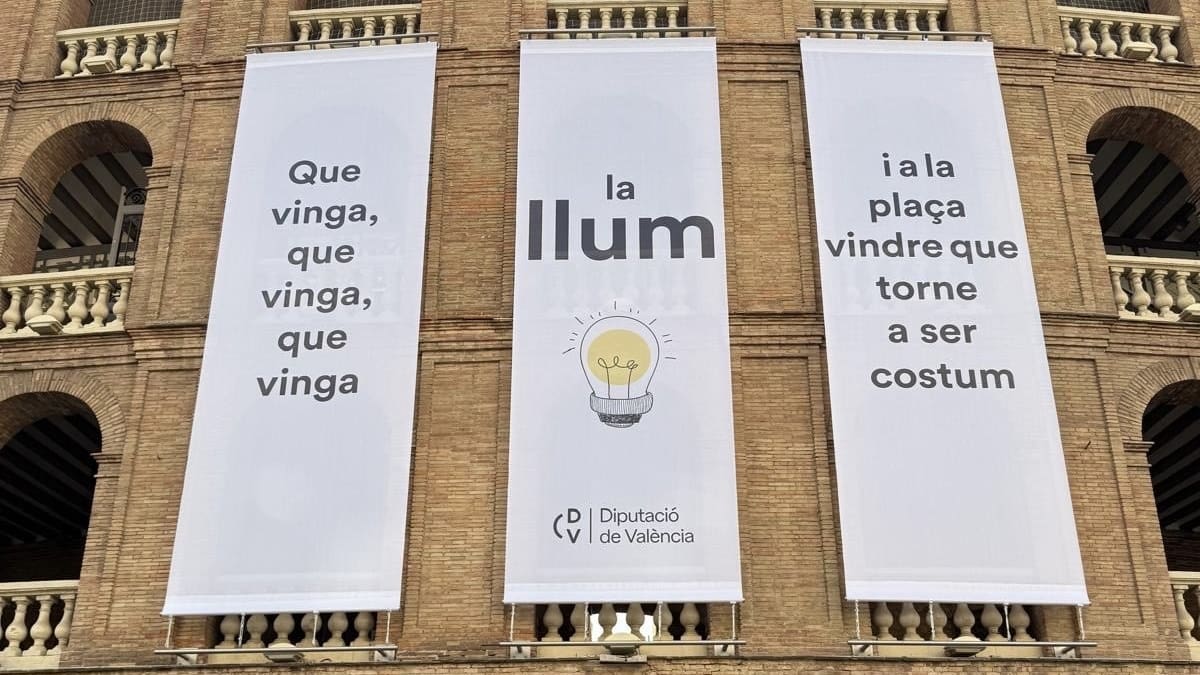 Continúa la tensión entre Mompó y Catalá a cuenta de la pancarta de la Diputación en la plaza de toros de València