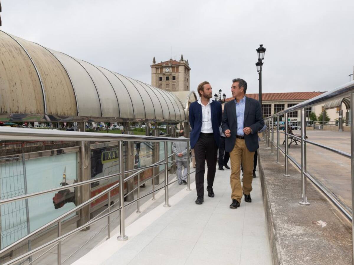 Martín: "Si Revilla cuenta conmigo, estaré a su disposición, tanto en el Gobierno como en otras tareas"