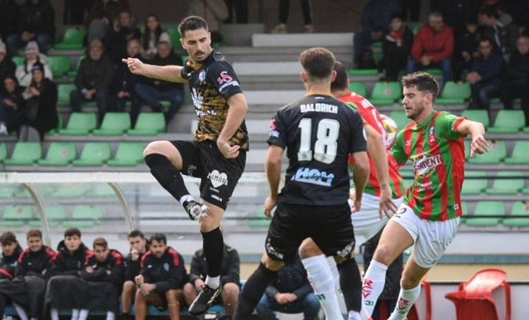 Markel Goñi, jugando con el Zamora.