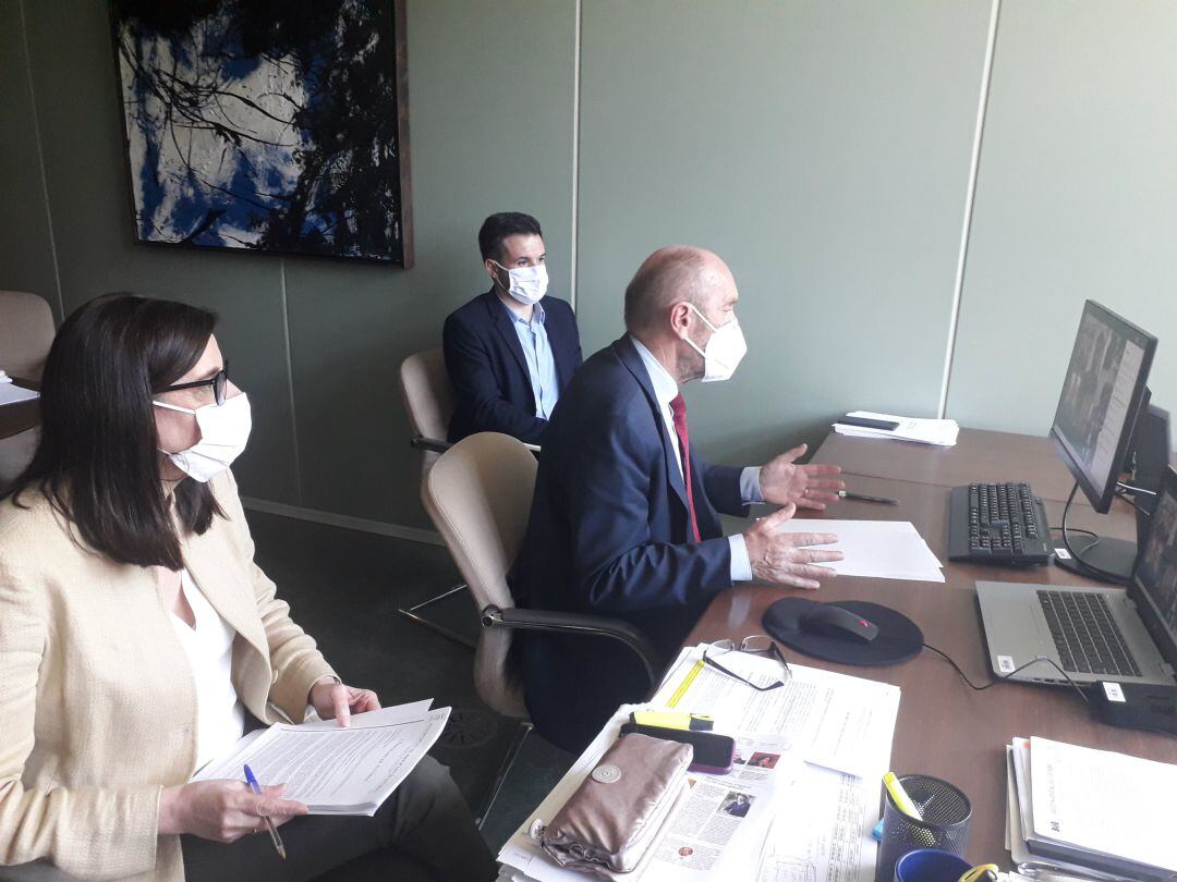 El Vicepresidente del Principado, Juan Cofiño, preside la reunión telemática del Comité de Expertos