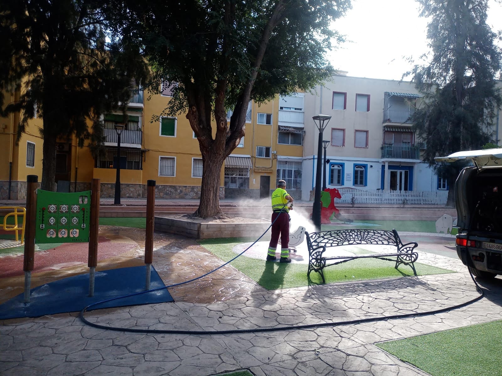 Valdeo en calles y parques