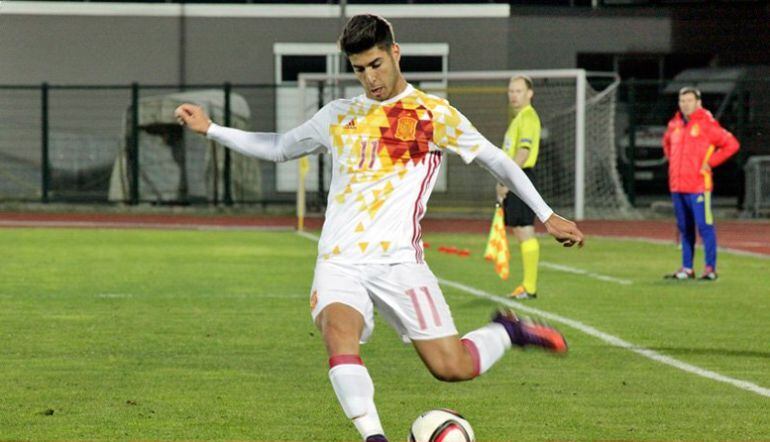 Marco Asensio en el partido contra San Marino