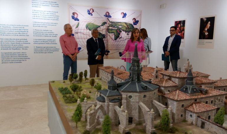 Momento de la inauguración de la exposición