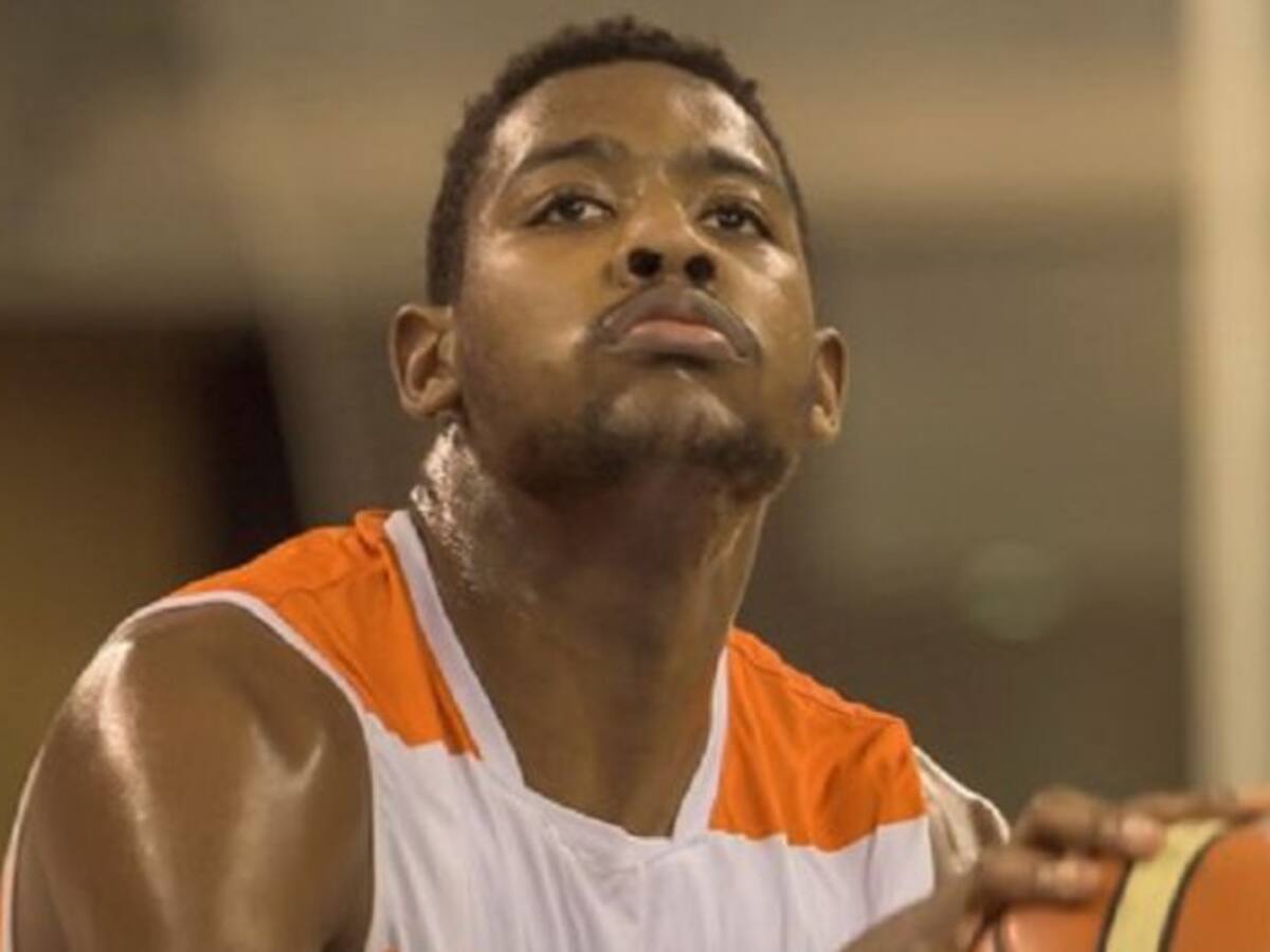 Fallece el pívot del Leyma Coruña Michael Uchendu