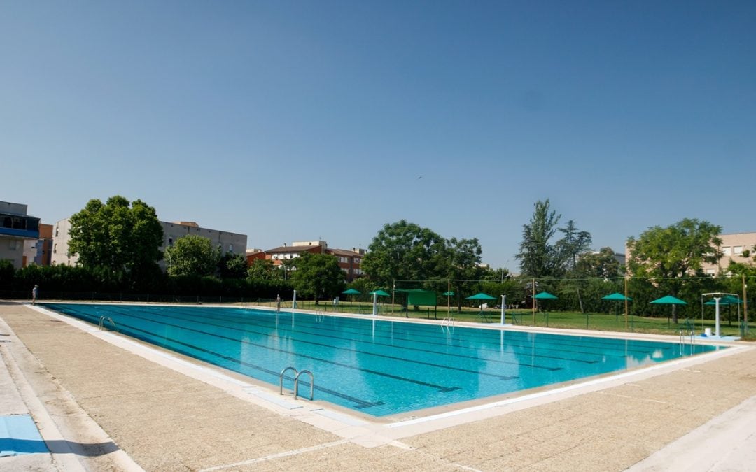 Piscina del Polideportivo Guadiana