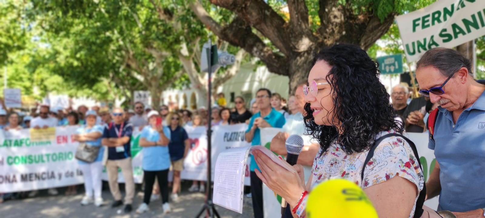 Protesta por el riesgo de cierre de la UCI del Infanta Margarita y por la pérdida de médicos de Atención Primaria en Priego de Córdoba