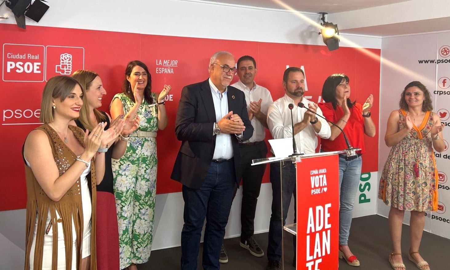 Comparecencia de los candidatos y candidatas del PSOE tras los resultados electorales