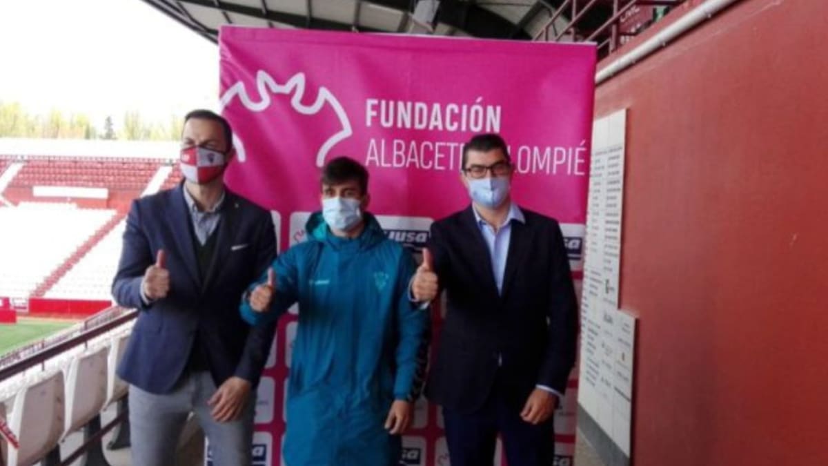 El Albacete muestra su lado más solidario