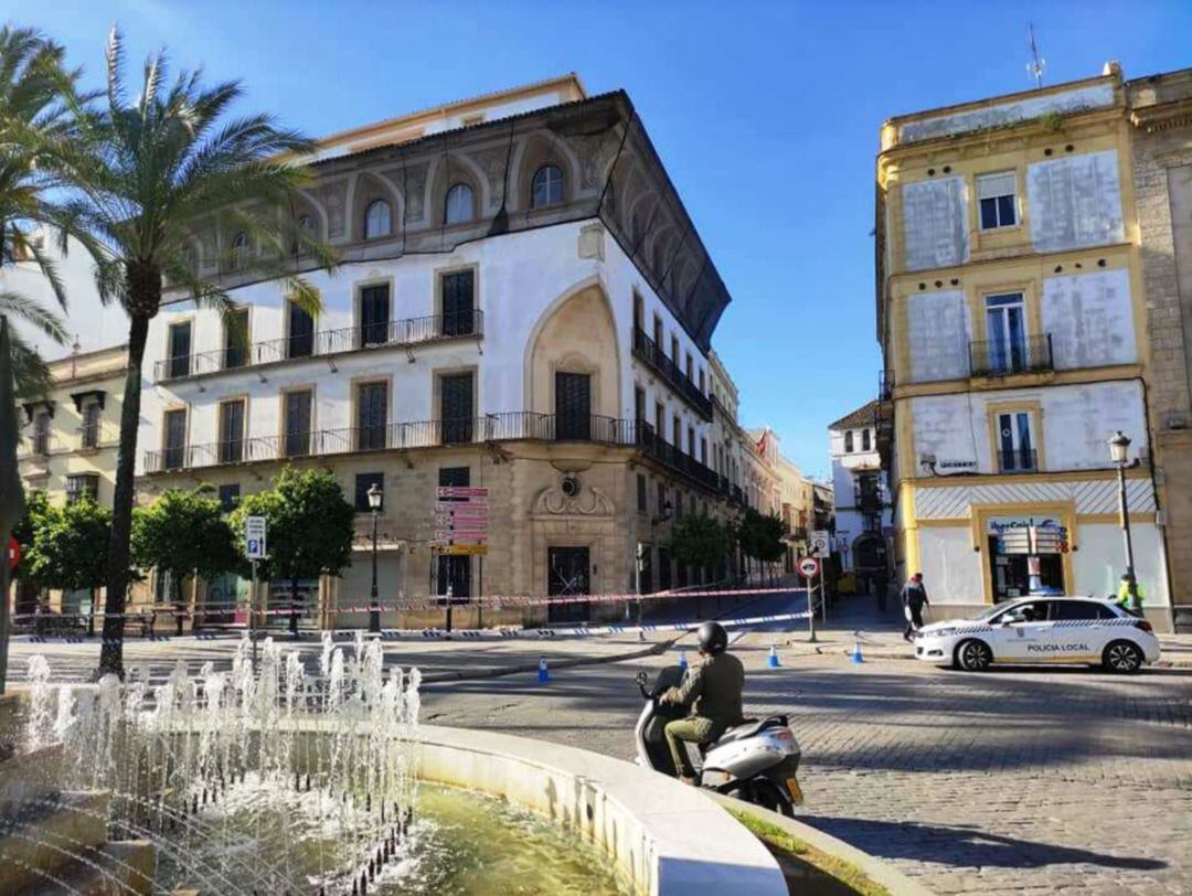 El edificio Condesa Garvey, en pleno centro urbano de Jerez