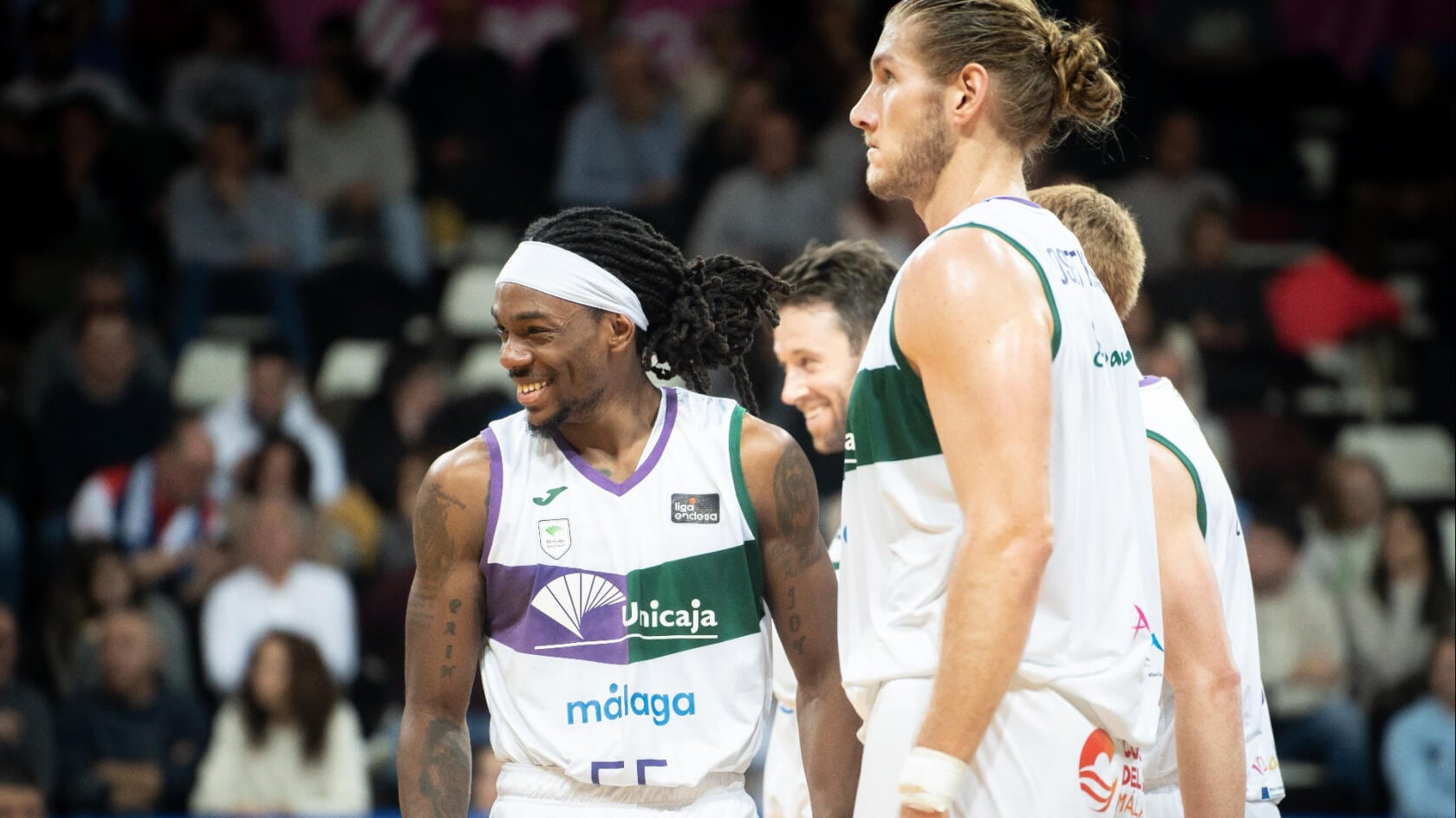 Kendrick Perry sonríe en un partido como visitante del Unicaja