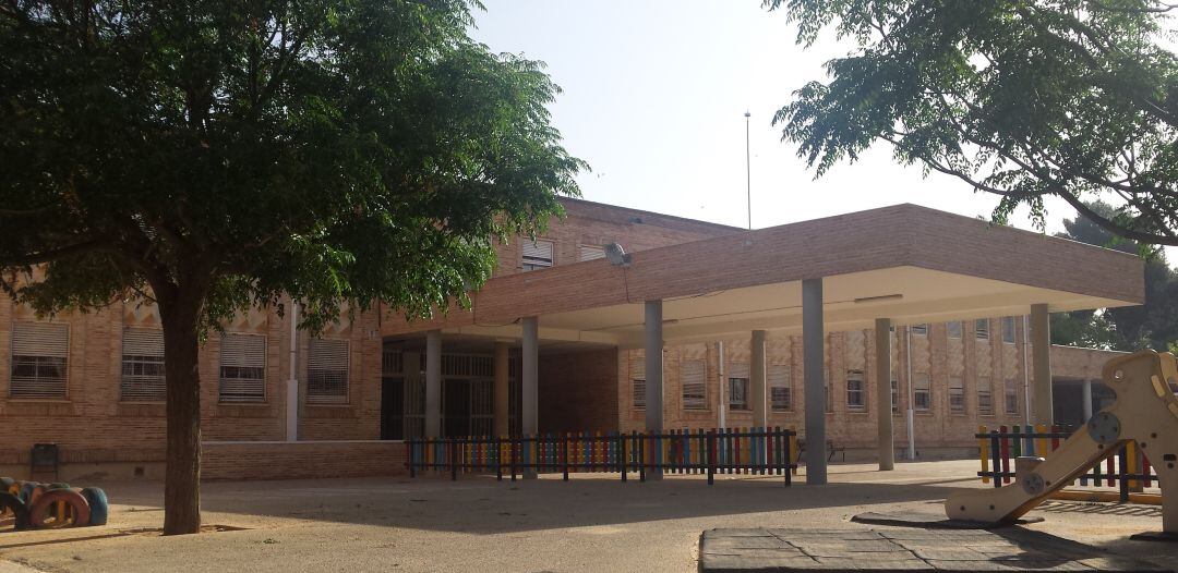 Fachada del instituto